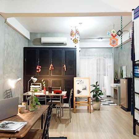 Auberge de jeunesse Five Stars Ratchada 19 à Bangkok Extérieur photo