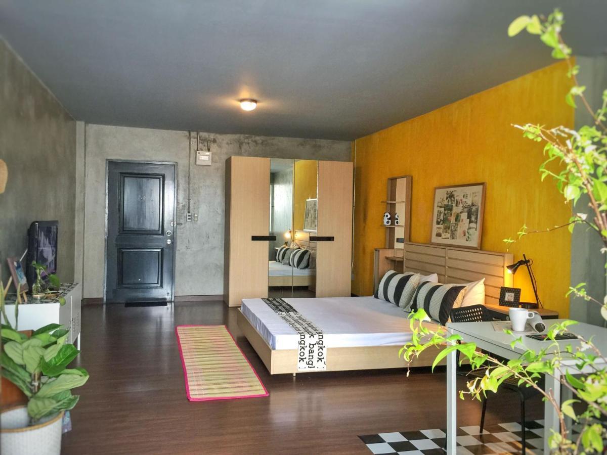 Auberge de jeunesse Five Stars Ratchada 19 à Bangkok Extérieur photo