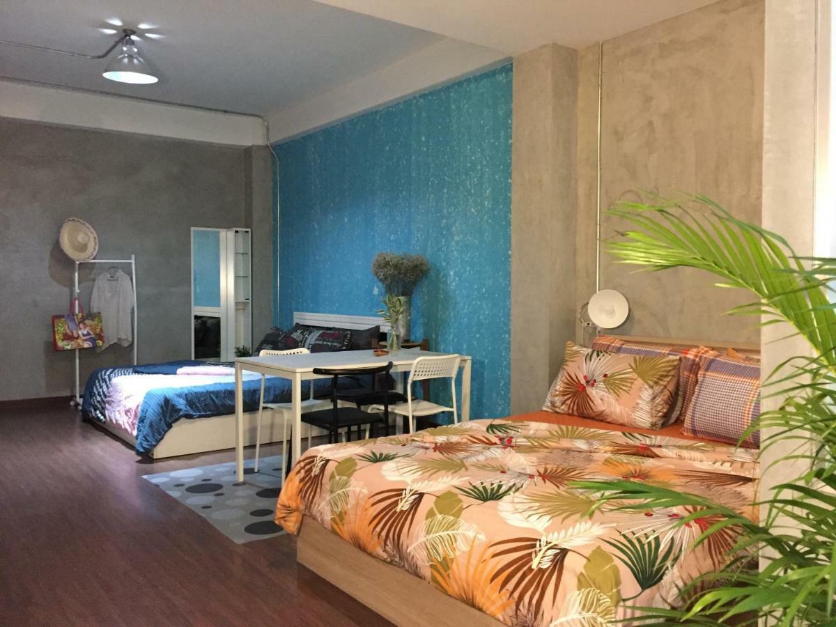 Auberge de jeunesse Five Stars Ratchada 19 à Bangkok Chambre photo